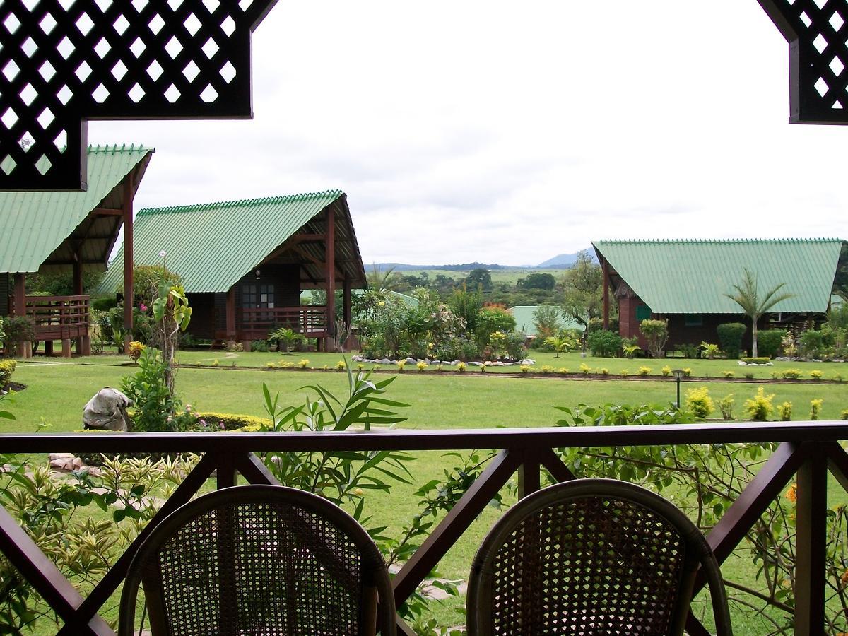 Lope Hotel Bagian luar foto